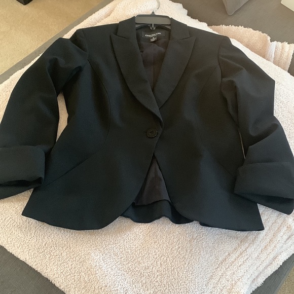 JonesNewYork blazer. - Picture 8 of 16